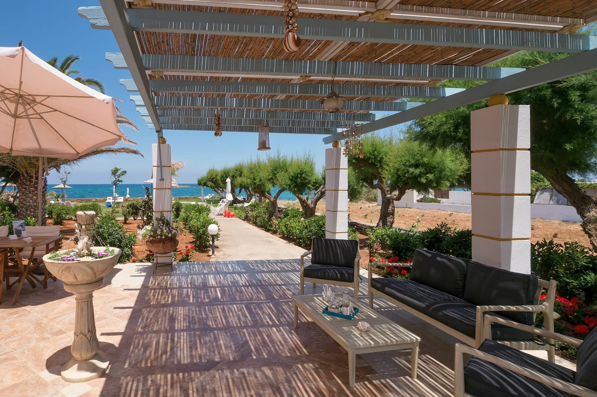 Pyrgos Beach Hotel Apartments Malia  Ngoại thất bức ảnh