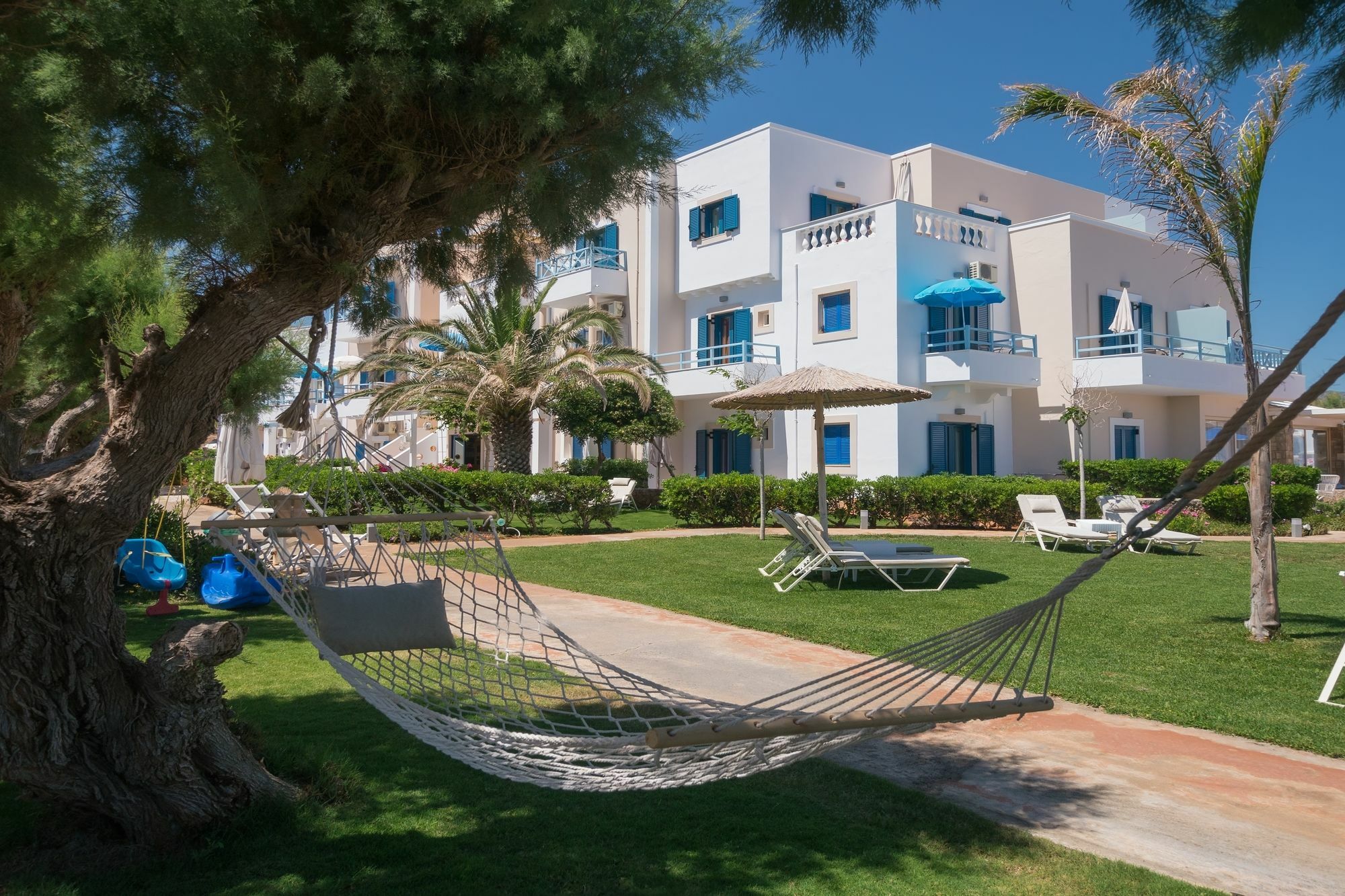 Pyrgos Beach Hotel Apartments Malia  Ngoại thất bức ảnh
